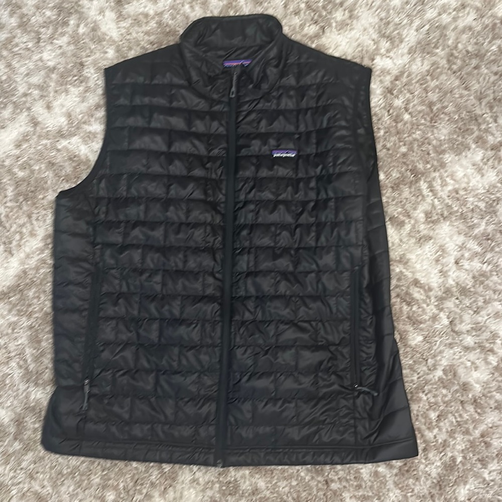 Men’s Patagonia vest
